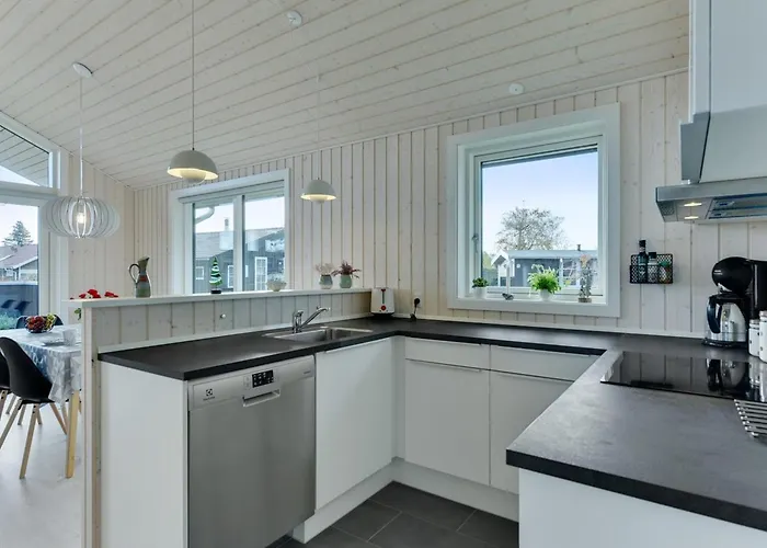 Sighfrith - 150m From The Sea By Interhome Feriehus